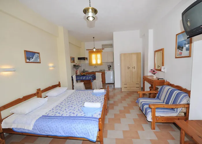 Darzenta Athina Perivolos (Santorini)